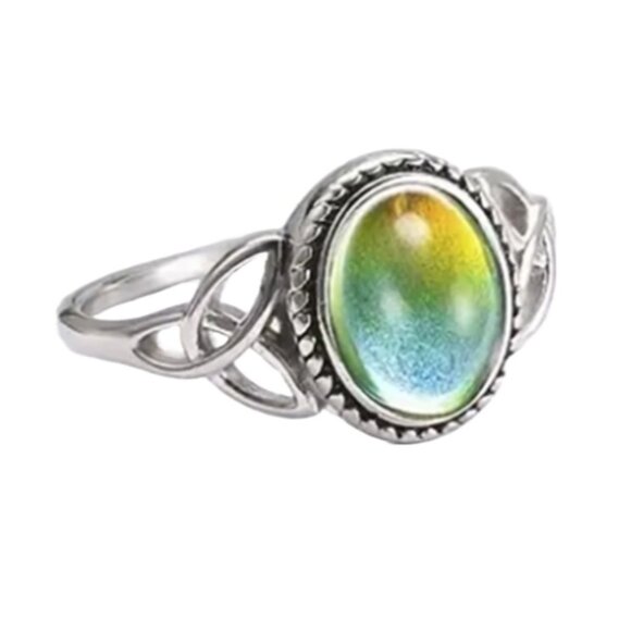 Vintage - Celtic Design Band - Boho Style Mood Stone - Color Changing Ring - Picture 2 of 4